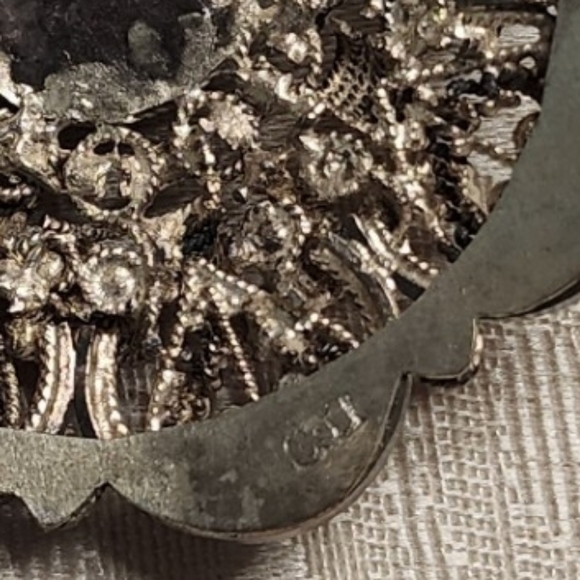 Vintage 30s Silver Filegree  Brooch with Turquoise Accent - Picture 9 of 9